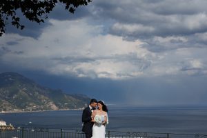 CR6B1585 https://www.biagiosollazzi.com/fotografo-costiera-amalfitana-la-bellezza-di-un-matrimonio-sul-mare/