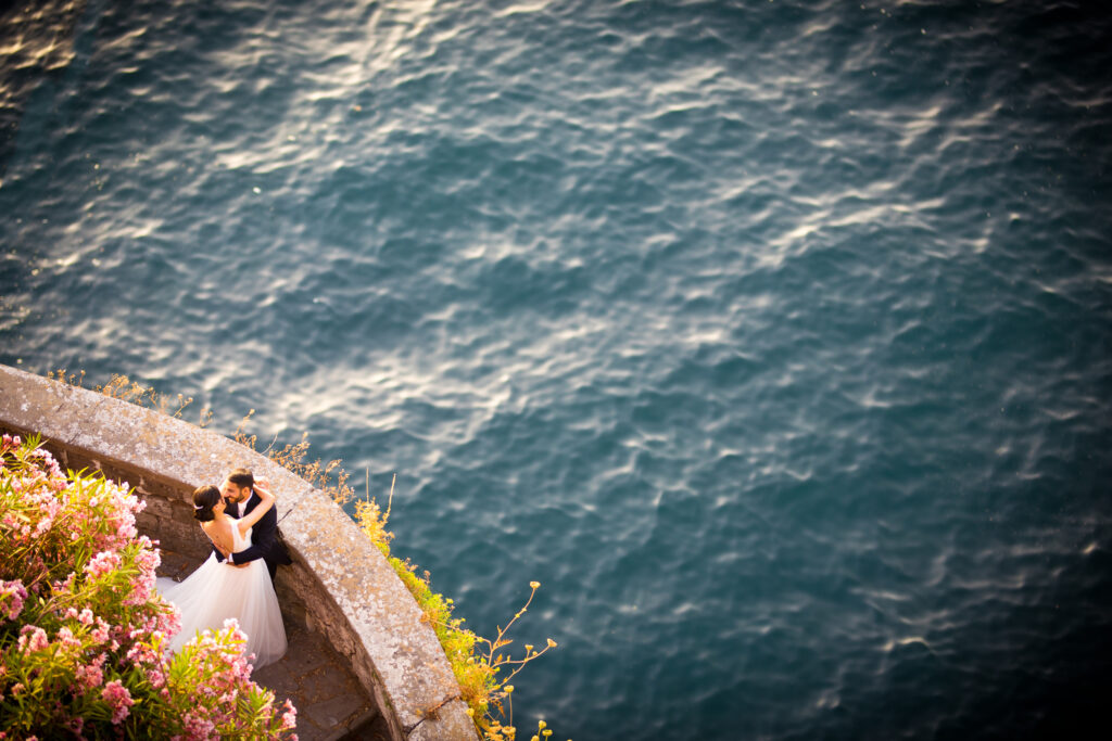 023 1 https://www.biagiosollazzi.com/fotografo-matrimonio-sulla-costiera-amalfitana-cattura-la-magia-dei-luoghi-incantevoli/